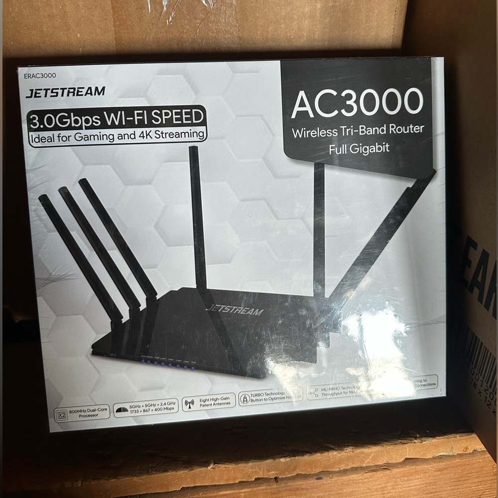 Black AC3000 Wireless Tri-Band Router